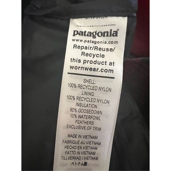 Patagonia Women's Black High Neck Quilted Down Sweater Puffer Vest Large NWT - Picture 5 of 7